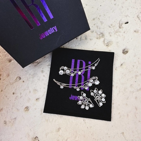 LUNA ear climbers with CZ diamonds - Sterling Silver 925 - Picture 5 of 6